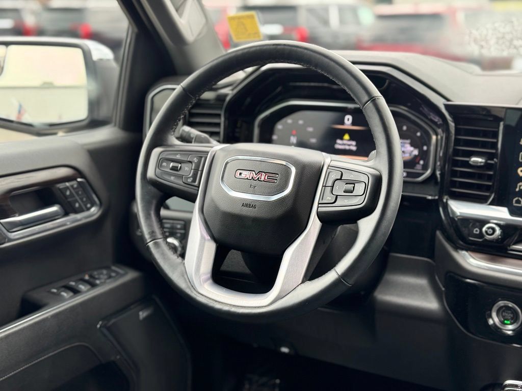 Used 2023 GMC Sierra 1500 SLT w/ SLT Premium Package AWD/4WD image 13
