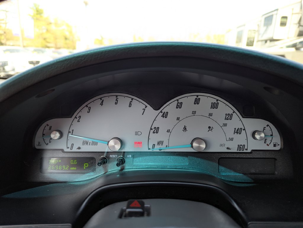 Used 2002 Ford Thunderbird RWD image 25