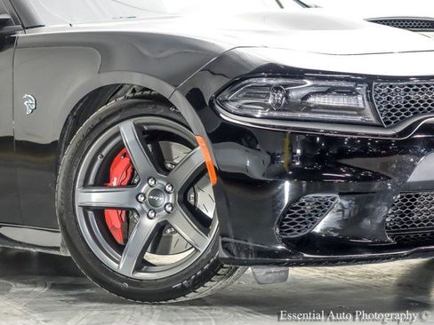 Used 2018 Dodge Charger SRT Hellcat w/ Harman/Kardon Audio Group image 3