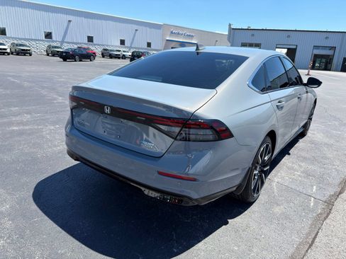 Used 2026 Honda Accord Touring image 6
