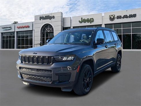 New 2025 Jeep Grand Cherokee L Laredo image 7