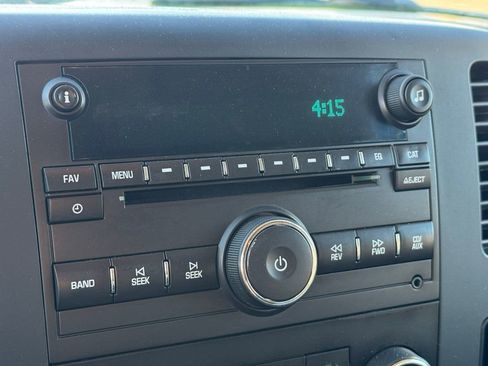 Used 2014 Chevrolet Silverado 2500 LT w/ Suspension Package, Off-Road image 30