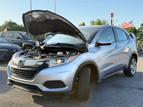 Used 2019 Honda HR-V LX image 16
