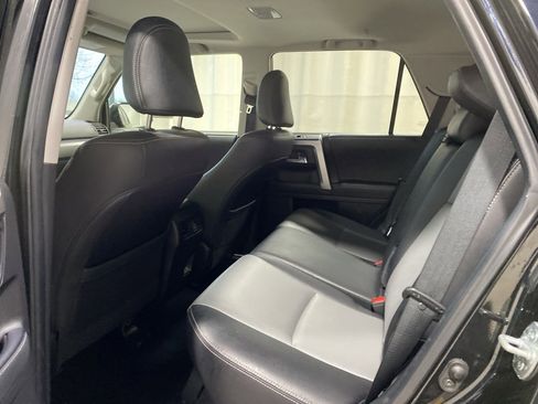 Used 2020 Toyota 4Runner SR5 Premium image 27