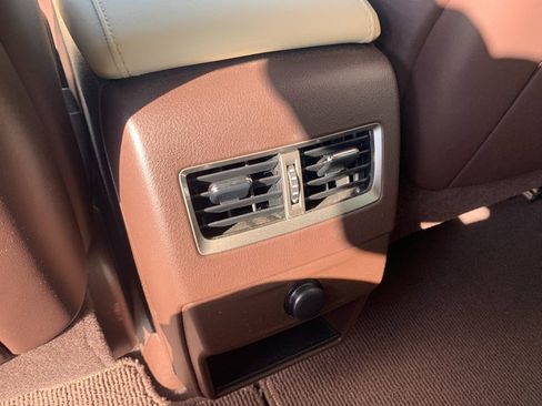 Used 2019 Lexus RX 450h AWD image 20