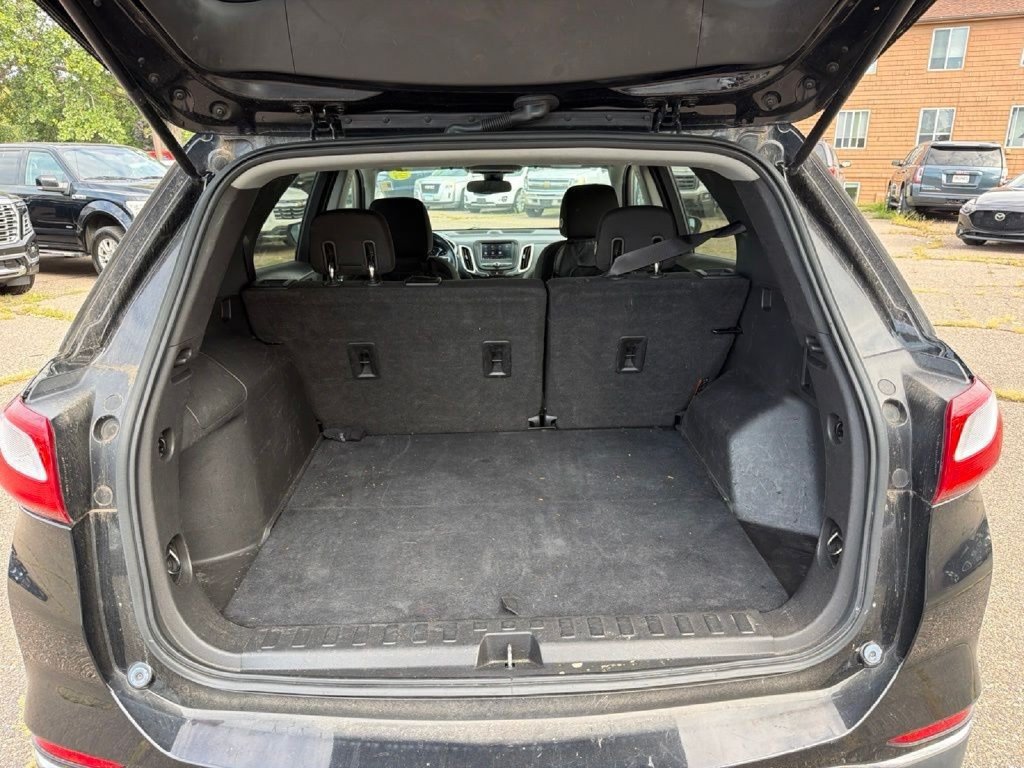 Used 2020 Chevrolet Equinox LT FWD image 19