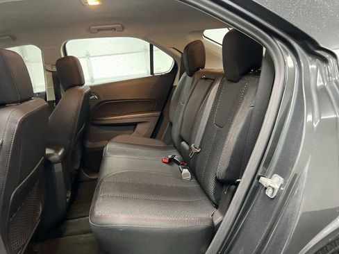 Used 2017 Chevrolet Equinox LS FWD image 21