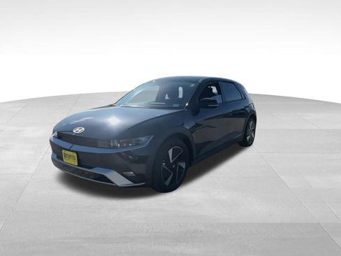 Used 2025 Hyundai Ioniq 5 SE image 7