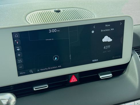 Used 2023 Hyundai Ioniq 5 SEL image 2