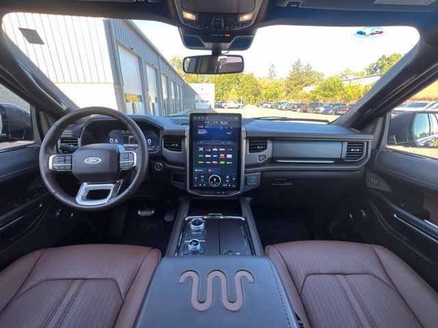 Used 2024 Ford Expedition Max King Ranch AWD/4WD image 22