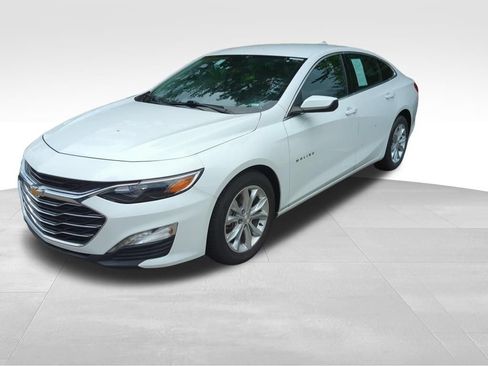 Used 2024 Chevrolet Malibu LT FWD image 1