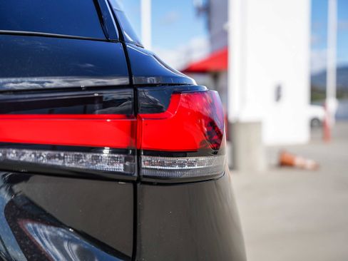 Used 2024 Lexus RX 350 Premium w/ Convenience Package image 13