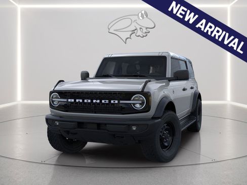 New 2026 Ford Bronco Outer Banks image 1