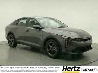 Used 2025 Kia K4 LXS video 1