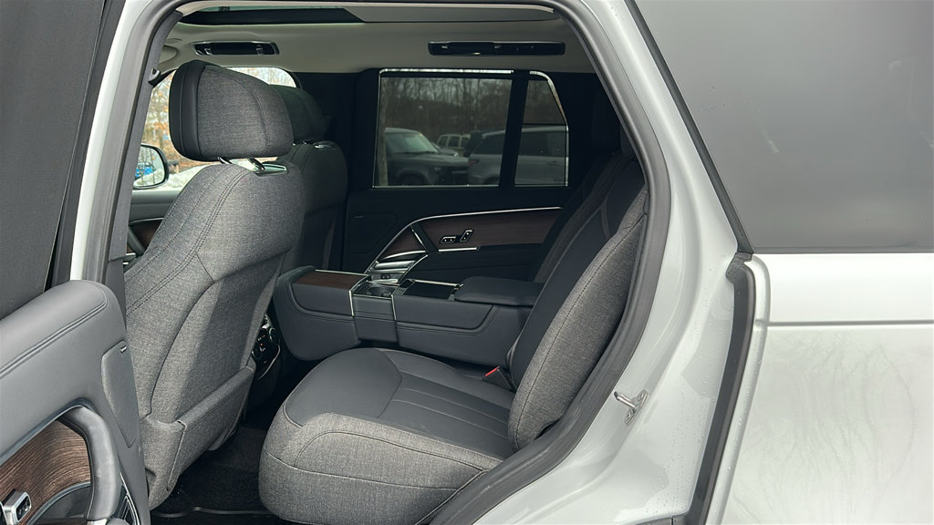 Certified 2023 Land Rover Range Rover SE AWD/4WD image 21