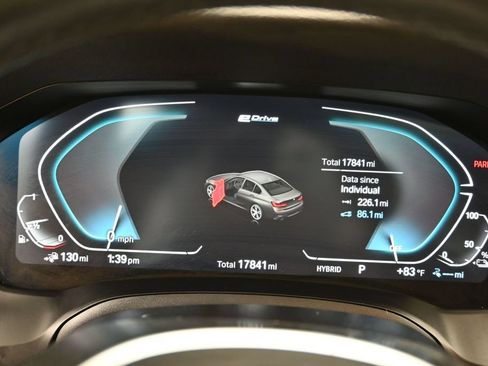 Used 2022 BMW 330e w/ M Sport Package RWD image 19
