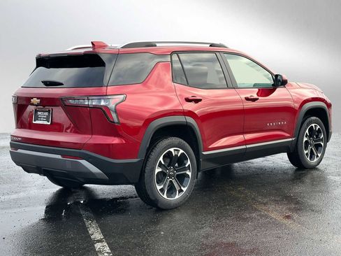 New 2026 Chevrolet Equinox LT image 3