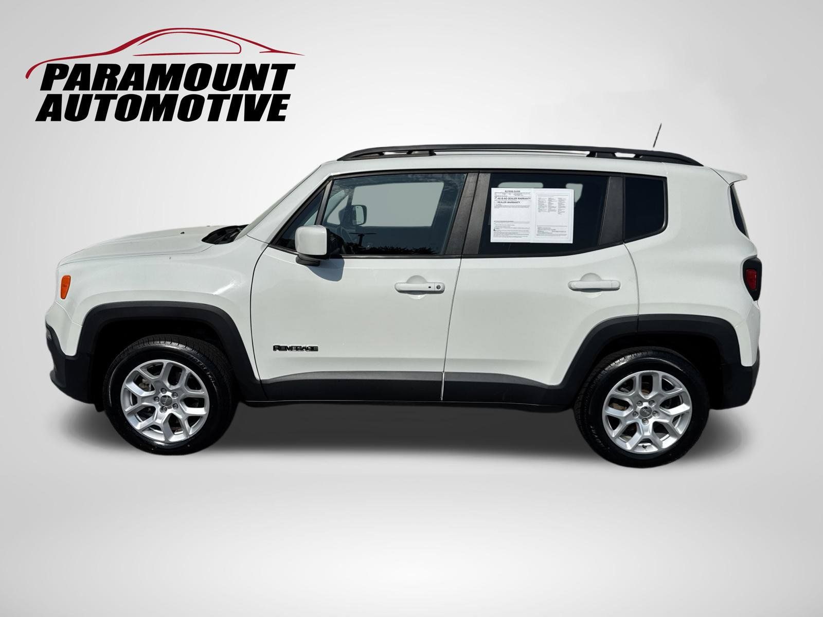 Used 2018 Jeep Renegade Latitude AWD/4WD image 4