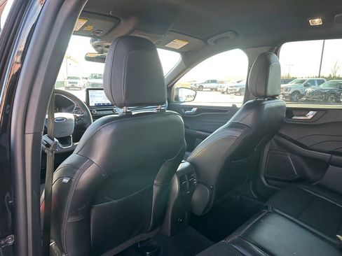 Used 2025 Ford Escape ST-Line AWD/4WD image 22