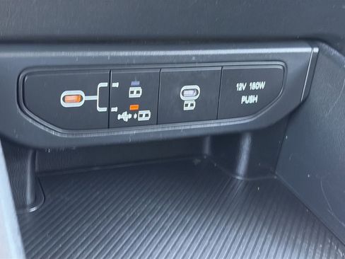 Used 2025 Kia K4 FWD image 27