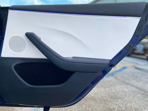 Used 2025 Tesla Model 3 Long Range RWD image 22