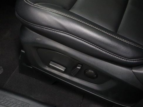 Certified 2023 Ford Explorer XLT w/ Equipment Group 202A image 24