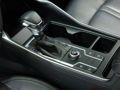 Used 2022 Kia Sorento S image 26