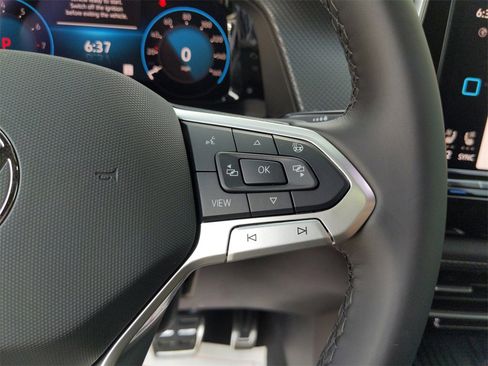 New 2025 Volkswagen Atlas Cross Sport SEL Premium R-Line image 39