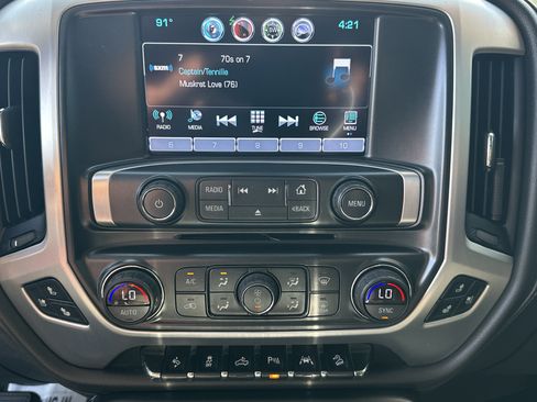 Used 2018 GMC Sierra 1500 SLT AWD/4WD image 17
