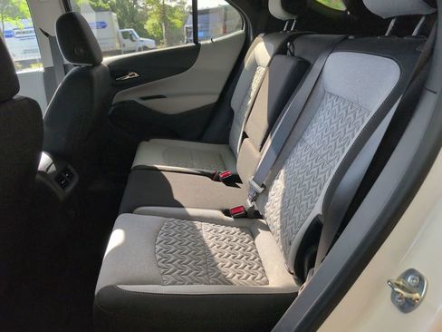 Used 2023 Chevrolet Equinox LS w/ LS Convenience Package FWD image 26