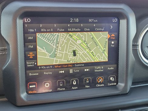 Used 2023 Jeep Wrangler Unlimited Sahara image 10