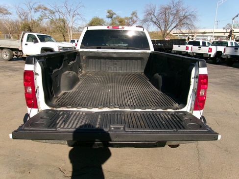 Used 2012 Chevrolet Silverado 2500 W/T image 3