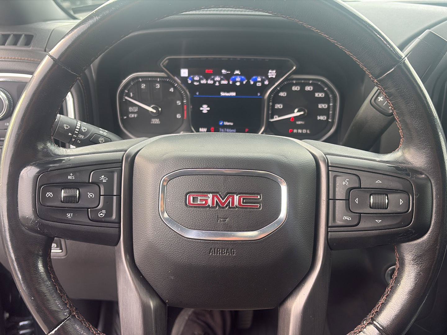 Used 2020 GMC Sierra 1500 AT4 w/ AT4 Premium Package AWD/4WD image 12