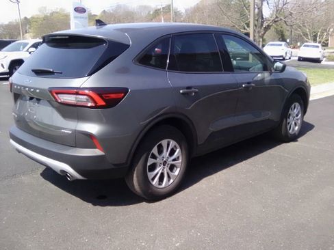 Used 2025 Ford Escape Active image 4