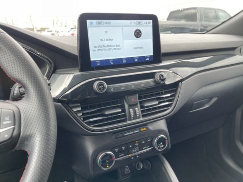 Used 2024 Ford Escape ST-Line image 20