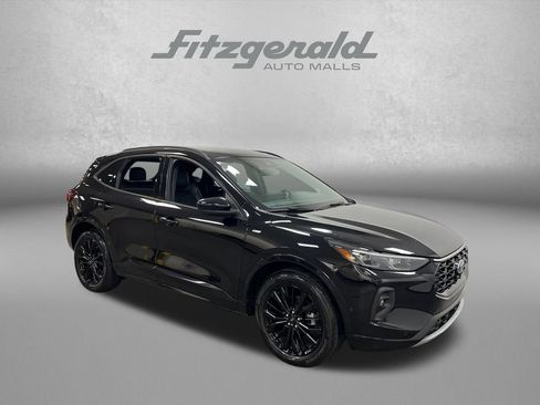 Used 2024 Ford Escape ST-Line Elite w/ Premium Technology Package AWD/4WD image 9