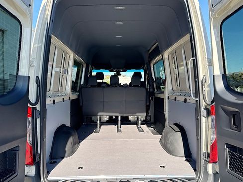 New 2026 Mercedes-Benz Sprinter 2500 image 21