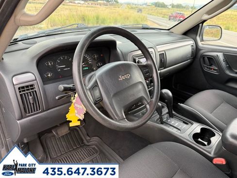 Used 2004 Jeep Grand Cherokee Laredo w/ Convenience Group AWD/4WD image 15