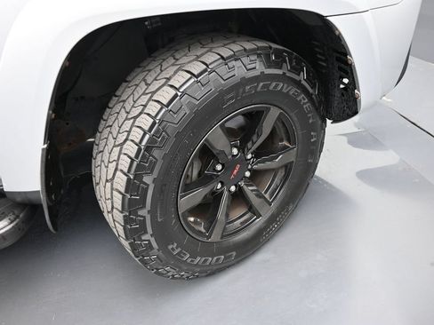 Used 2015 Toyota 4Runner SR5 Premium AWD/4WD image 48