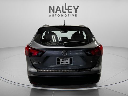 Used 2018 Nissan Rogue Sport SL w/ SL Premium Package image 4