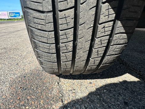 Used 2019 Ford Explorer Sport image 53