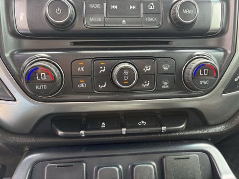 Used 2014 Chevrolet Silverado 1500 LT w/ Texas Edition, 1LT Trim RWD image 19