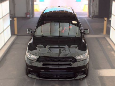 Used 2019 Dodge Durango SRT w/ Technology Group AWD/4WD image 2