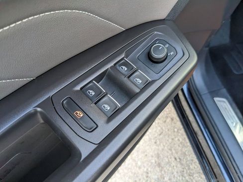 Certified 2023 Volkswagen Atlas SE w/ Panoramic Sunroof Package image 21