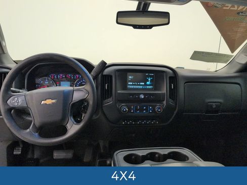 Used 2016 Chevrolet Silverado 2500 W/T w/ WT Convenience Package AWD/4WD image 4