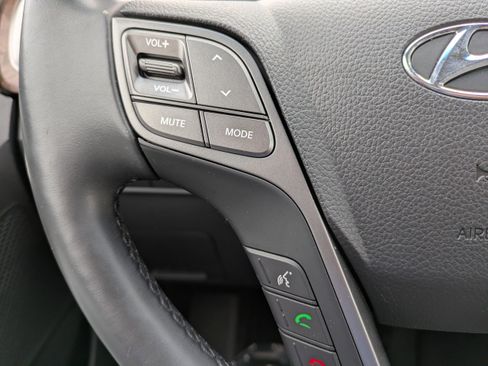 Used 2019 Hyundai Santa Fe XL image 23