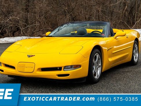 Used 2001 Chevrolet Corvette Convertible w/ Preferred Equipment Group2 image 1