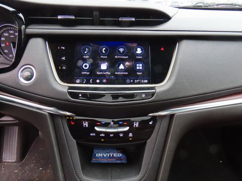 Used 2022 Cadillac XT5 Premium Luxury w/ Technology Package image 28