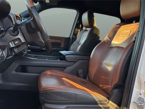 Used 2022 RAM 2500 Limited image 11