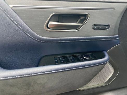 Certified 2026 INFINITI QX80 4WD w/ Sport Exterior Package image 11